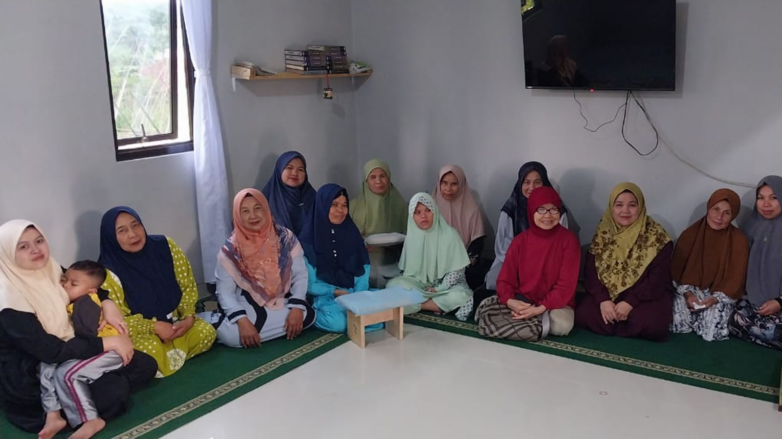 Ta'lim ibu-ibu di rumah tahfidz baru